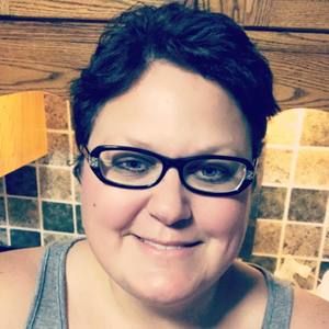 Meet your Posher, Angi